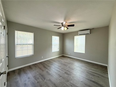 Discover the perfect blend of charm, comfort, and convenience at - photo 16