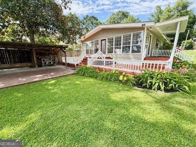 This charming 3-bedroom, 2-bath home on the south end of Lake - photo 32