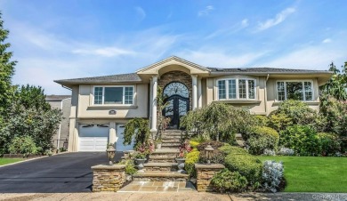 (private lake, pond, coastal) Home Sale Pending in Merrick New York