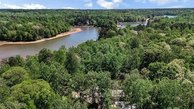 LOCATION, LOCATION ! A custom forever home on Lake Hartwell - photo 43