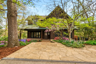 Private Retreat on Hartwell with Minimal Corp Property - photo 5