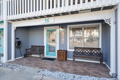 BRING AN OFFER! END UNIT! Come see this in person!! Discover - photo 8