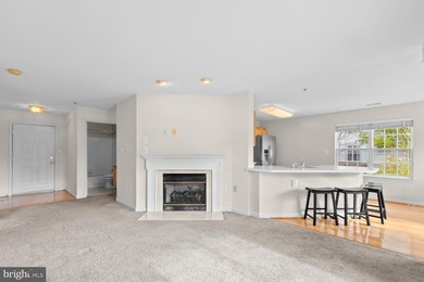 PRICE IMPROVED! Welcome to this bright and move-in ready - photo 5