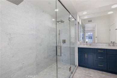 Welcome to 150 The Promenade N #202, a fully renovated - photo 2