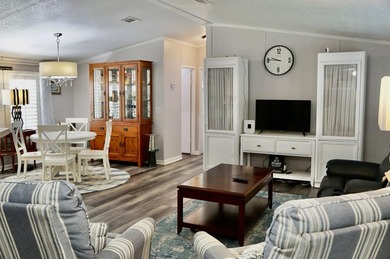 RARE FIND! 3 bedrooms/2 baths. Built in 2006. PET FRIENDLY. 2019 - photo 15