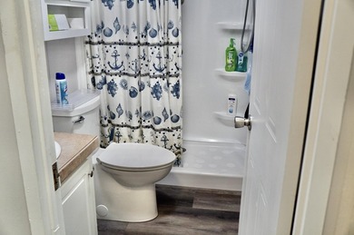RARE FIND! 3 bedrooms/2 baths. Built in 2006. PET FRIENDLY. 2019 - photo 25