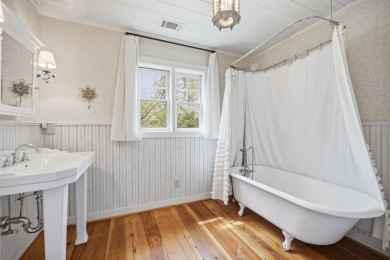 Private Retreat on Hartwell with Minimal Corp Property - photo 19