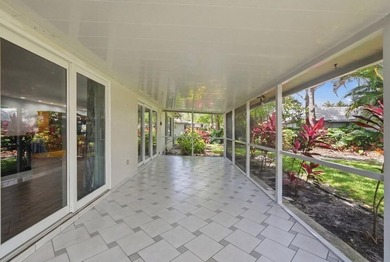 Beautifully upgraded villa in the sought-after CYPRESS ESTATES - photo 29
