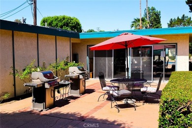 Welcome home to this rare and beautifully remodeled 2-bedroom - photo 31