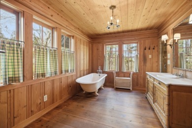Private Retreat on Hartwell with Minimal Corp Property - photo 17