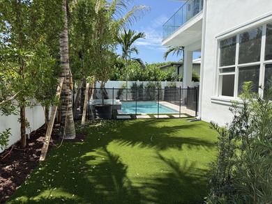 Brand new construction in the heart of SoSo on a coveted - photo 13