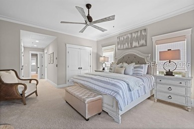 Rare opportunity to own a beautifully high-end renovated corner - photo 20