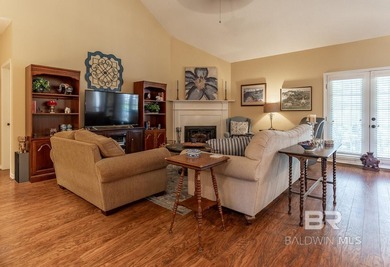 Quietly placed in the heart of Lake Forest, is a subdivision all - photo 6