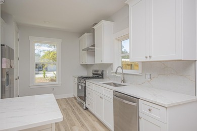 Step into this semi-custom home beautifully designed with plenty - photo 6