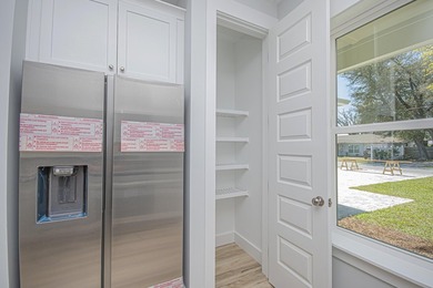 Step into this semi-custom home beautifully designed with plenty - photo 9