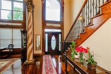 Welcome to this stunning four bedroom, three-and-a-half bath - photo 7