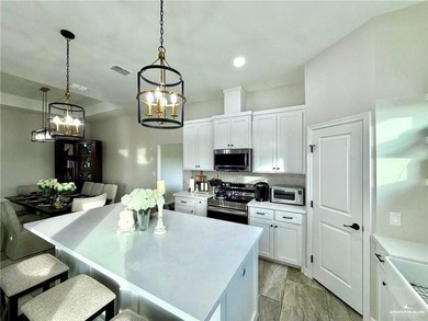 Stunning golf-course home located in a highly sought-after gated - photo 8