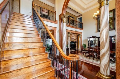 Welcome to this stunning four bedroom, three-and-a-half bath - photo 9