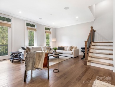 Fabulous townhome located in the coveted Elizabeth neighborhood