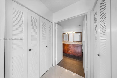 Stunning 3-Bedroom Apartment with Park Views Near Aventura Mall
