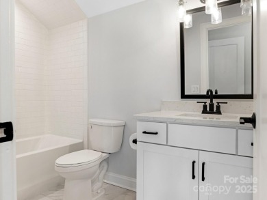 Fabulous townhome located in the coveted Elizabeth neighborhood