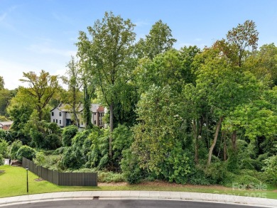 Fabulous townhome located in the coveted Elizabeth neighborhood