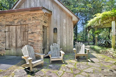 Located in the Montrose area of Fairhope. This one-of-a-kind - photo 9