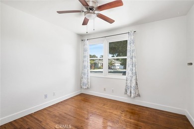 Great Lakewood Village Location. Single Family Residence with a - photo 12