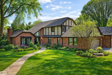 Lake Saint Clair Home For Sale in Grosse Pointe Michigan