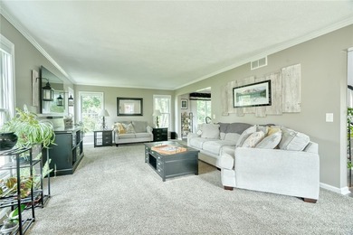 CURB APPEAL! A GREAT FRONT PORCH! A BACKYARD YOU'LL NEVER WANT - photo 5
