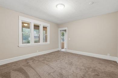 Completely Renovated Duplex with $70K+ in Updates! Exceptional - photo 9