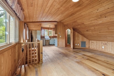 Private Retreat on Hartwell with Minimal Corp Property - photo 26