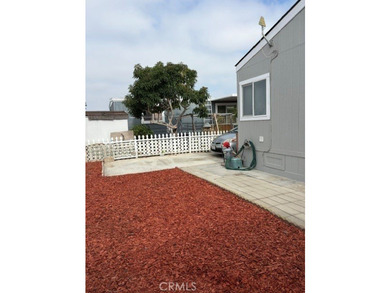 Welcome to Gables Mobile Home Estates, one of Santa Ana's most - photo 16