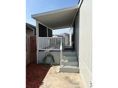 Welcome to Gables Mobile Home Estates, one of Santa Ana's most - photo 18
