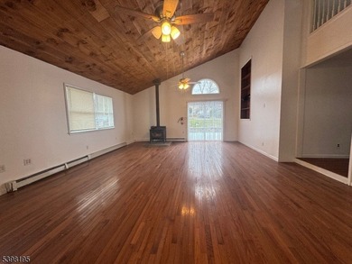 Welcome to 252 Wiscasset in Vernon, NJ. This spacious, lightly - photo 3