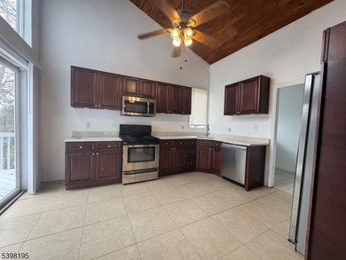 Welcome to 252 Wiscasset in Vernon, NJ. This spacious, lightly - photo 5