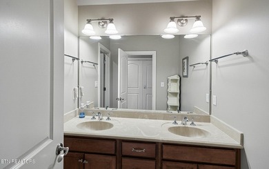 1724 Duncan Woods Lane in Duncan Woods offers a 5-bedroom, 4 - photo 29
