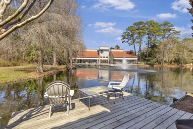 Fully renovated and rental ready 3BR 2.5BA lakefront condo in - photo 1