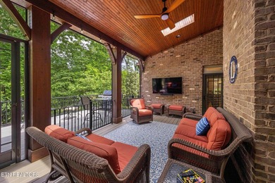 1724 Duncan Woods Lane in Duncan Woods offers a 5-bedroom, 4 - photo 44