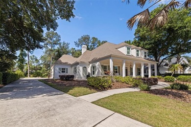 Tampa Palms' highly sought-after STONINGTON, this beautifully - photo 2