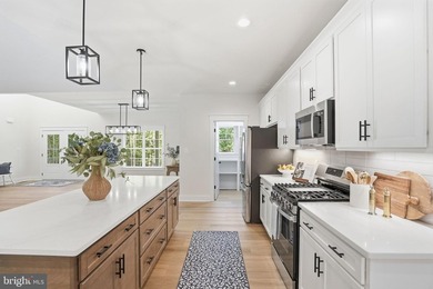 COMPLETED New Construction in Lighthouse Point on the private - photo 15