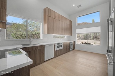 TOTALLY TRANSFORMED HOME W/ THE MOST UP DATED AMENITIES. NEW - photo 8