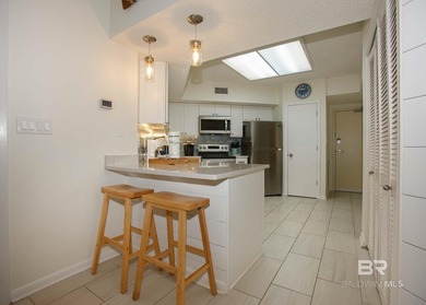 Offering stunning panoramic views of the Gulf of Mexico, this - photo 9