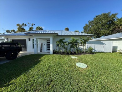 Lake Okeechobee Home For Sale in Okeechobee Florida