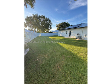 Practically Brand-new Construction! This beautiful 2 bedrooms ,2 - photo 5