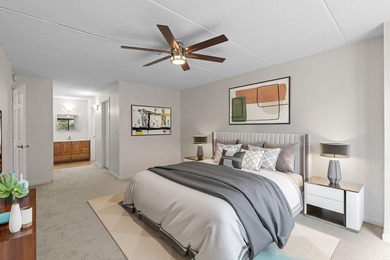 Rare opportunity to own a stunning 4th-floor corner unit in the - photo 10