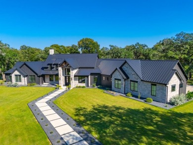 Lake Acreage For Sale in Weimar, Texas