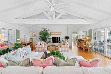 One of the first things you'll notice about this property is - photo 11