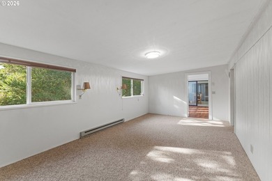 Don't miss the opportunity to purchase this well-maintained - photo 12