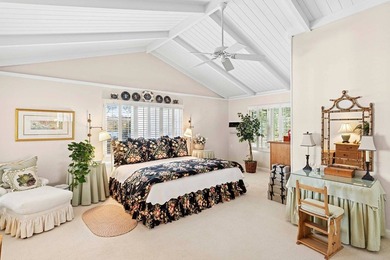 One of the first things you'll notice about this property is - photo 19